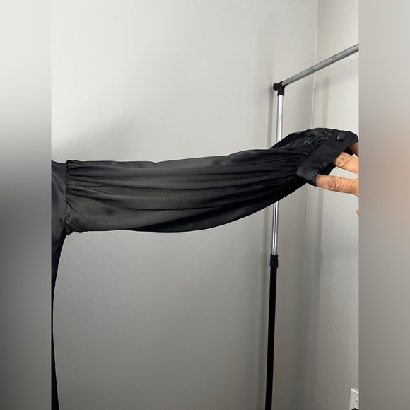 Magaschoni Satin Mini Dress Vintage Lantern Sleeves Black Size 6 8 $388 NWT - Picture 2 of 5